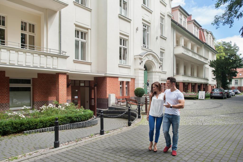 Hotel Cesarskie Ogrody Свіноуйсьце Екстер'єр фото